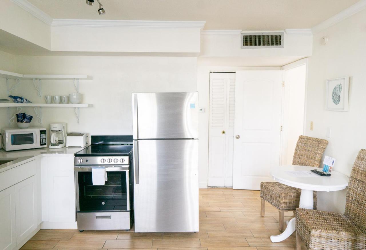 The Molloy - Treasure Island Suites & Cottages St. Pete Beach Zewnętrze zdjęcie