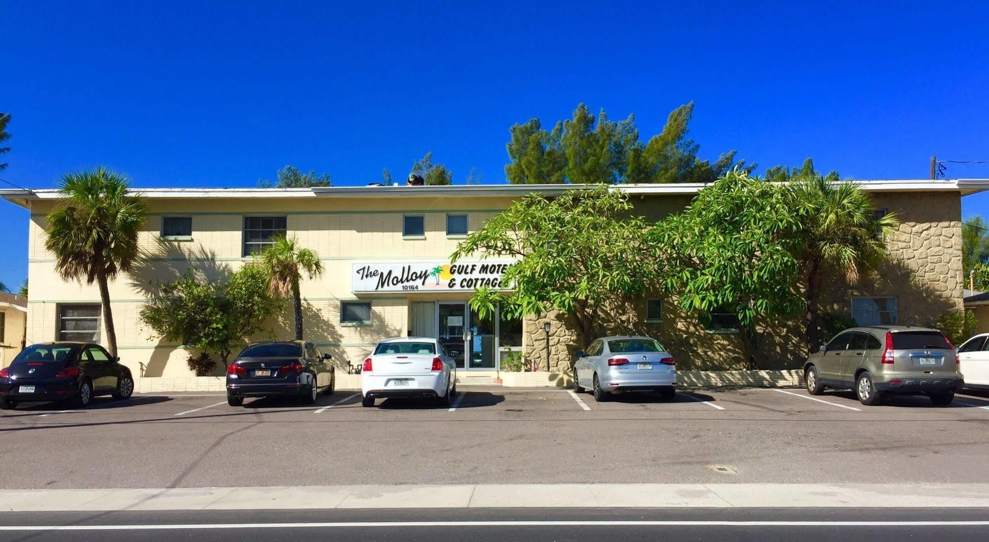 The Molloy - Treasure Island Suites & Cottages St. Pete Beach Zewnętrze zdjęcie