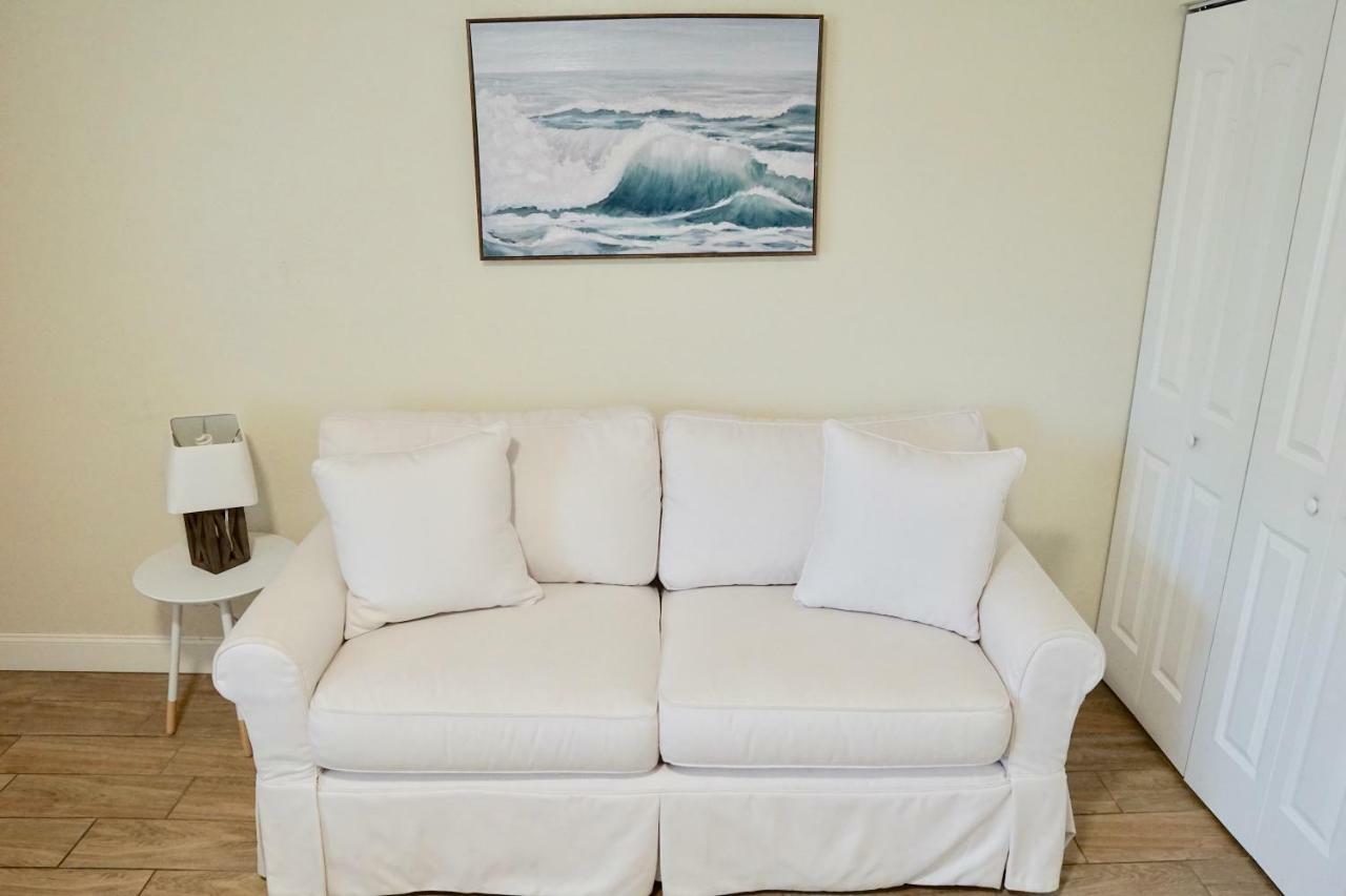 The Molloy - Treasure Island Suites & Cottages St. Pete Beach Zewnętrze zdjęcie