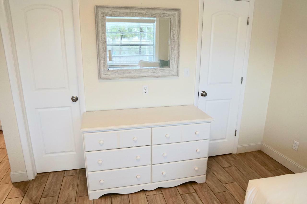 The Molloy - Treasure Island Suites & Cottages St. Pete Beach Zewnętrze zdjęcie