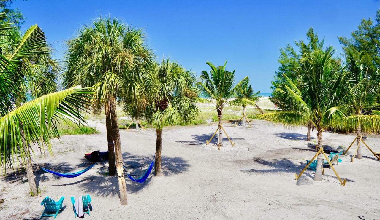 The Molloy - Treasure Island Suites & Cottages St. Pete Beach Zewnętrze zdjęcie